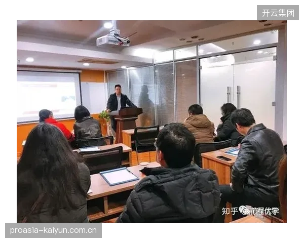 产业服务方效能提升阶段从单向传输转向双向互动 增强用户参与